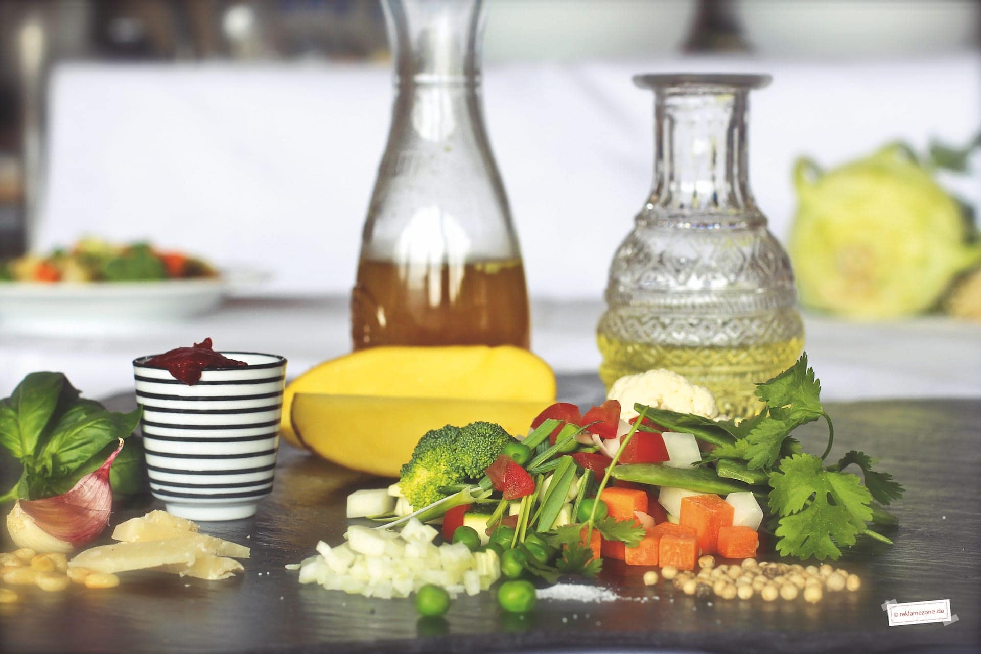 Gemüsesuppe mit Pesto - Foto: reklamezone.de